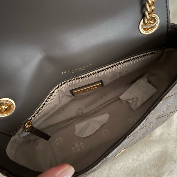 New Tory Burch willa black shoulder bag large - Picture 8 of 11